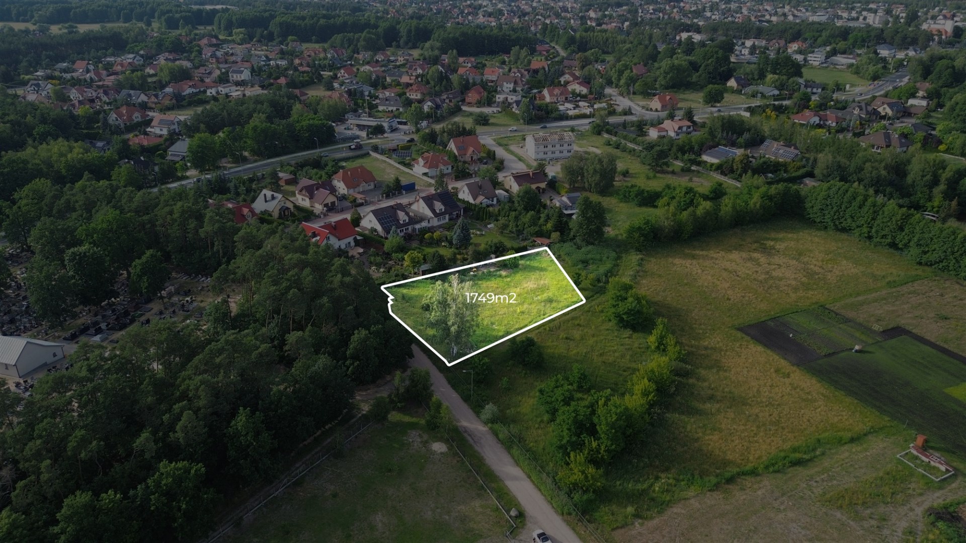 Działka na sprzedaż