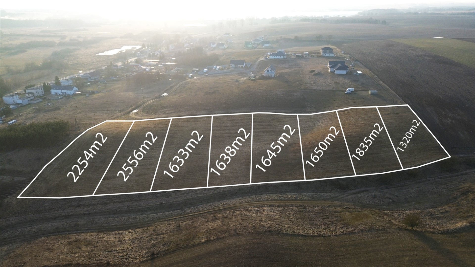 Działka na sprzedaż