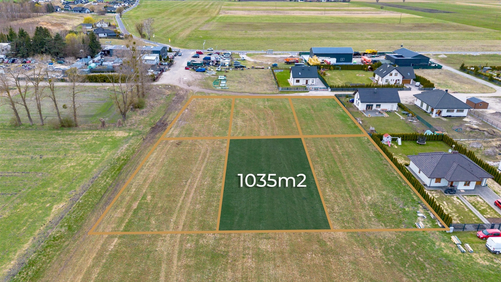 Działka na sprzedaż